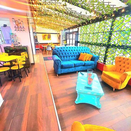 Hotel Kristal Ferial Bogota Bagian luar foto