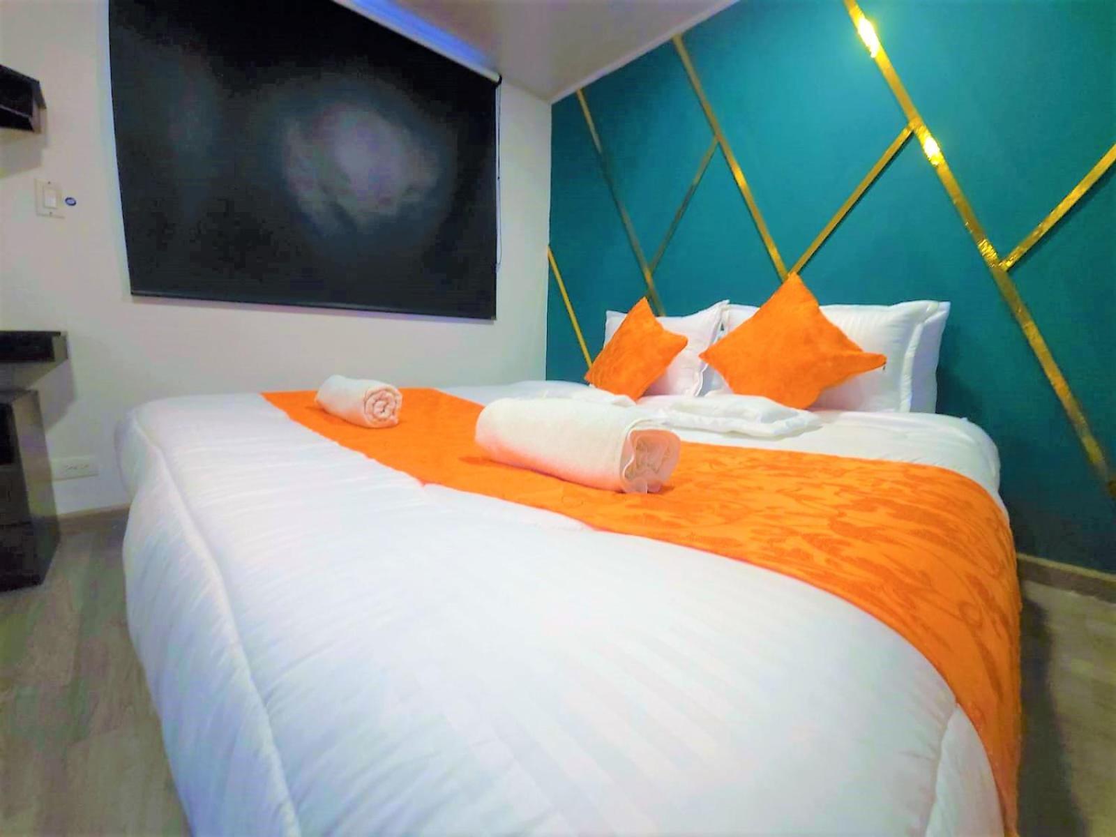 Hotel Kristal Ferial Bogota Bagian luar foto