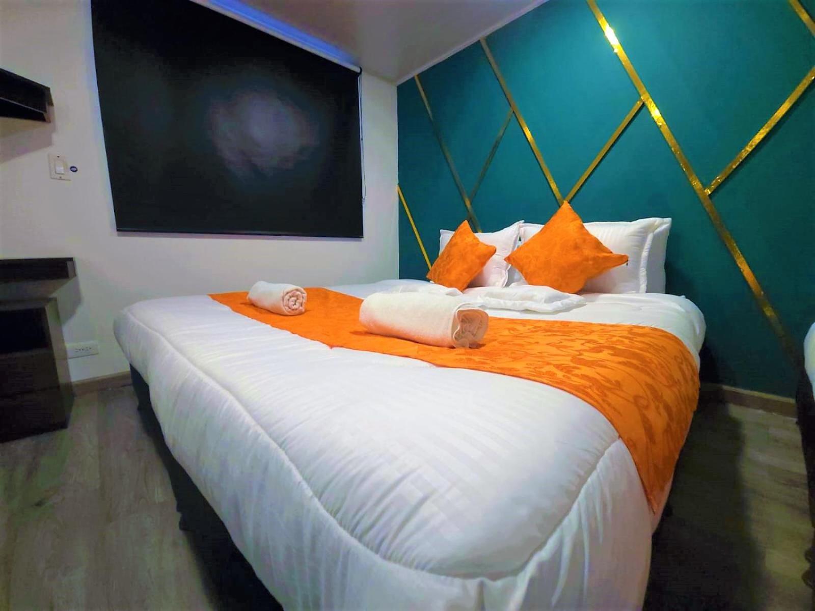 Hotel Kristal Ferial Bogota Bagian luar foto
